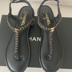 Chanel Thong style Sandals NIB